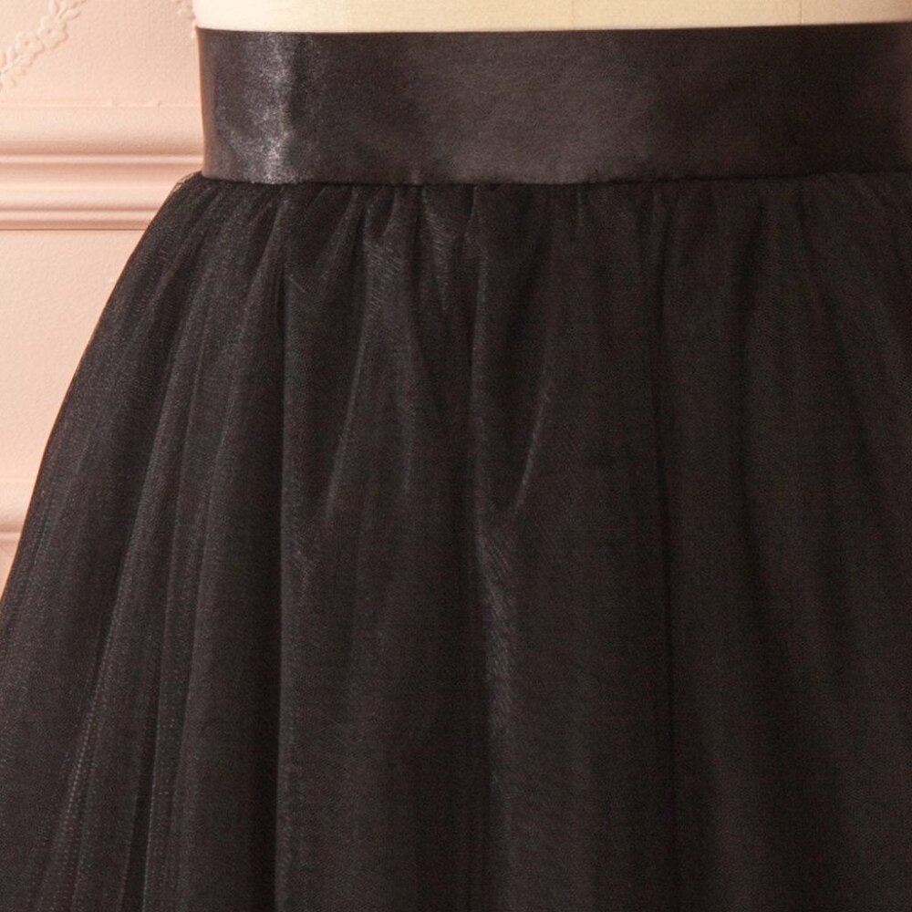 Black Tulle Skirt | Size S - Picture 4 of 7